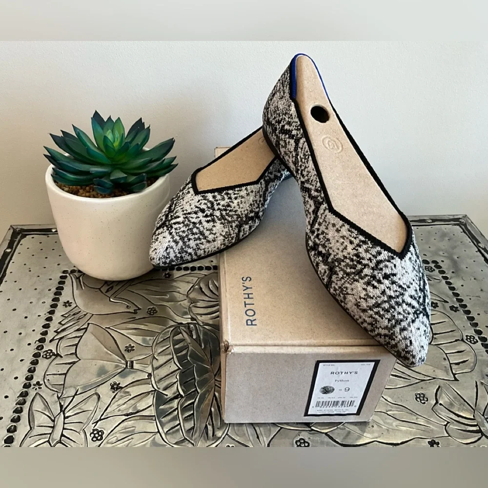 NIB Rothy's The Point Flats in Python, Size 9 - Picture 2 of 7